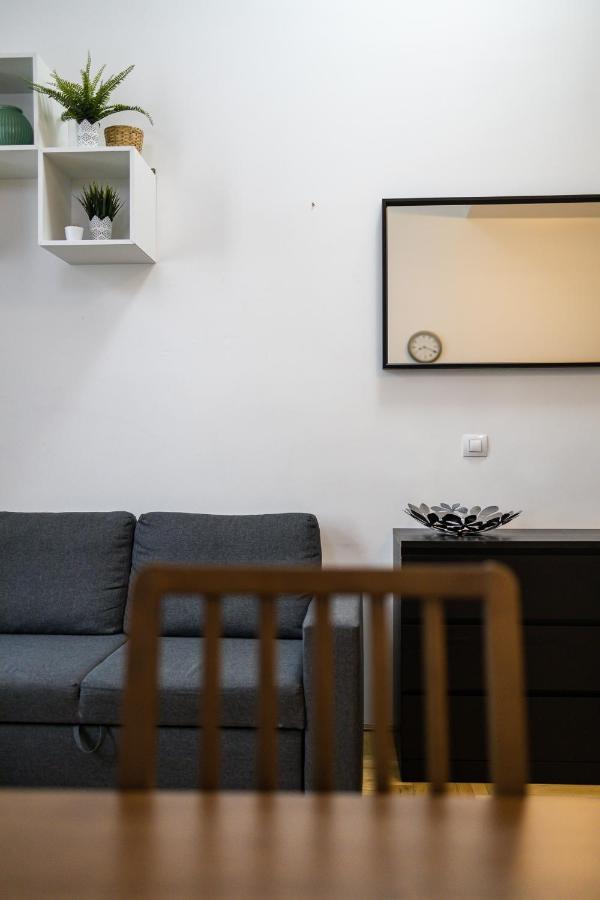 Cosy 1 Bedroom Apartment In Gozsdu Court Budapeste Exterior foto